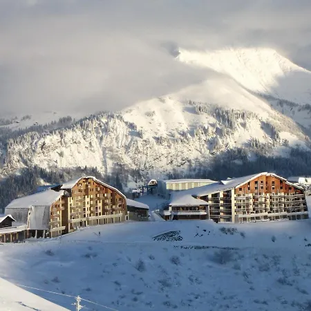1600 Sur Les Pistes Avec Balcon Et Vue Montagne